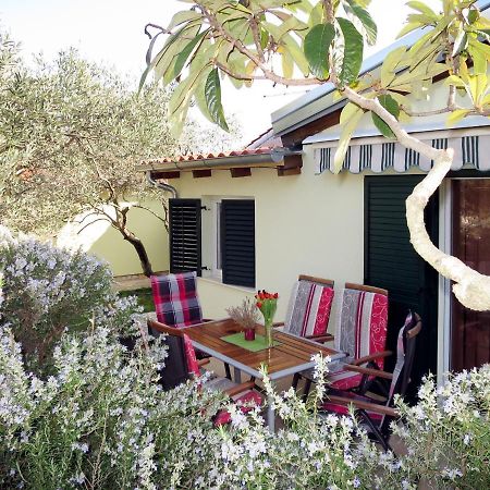Holiday Home Camp Marko - Roz338 By Interhome Zečevo Eksteriør billede