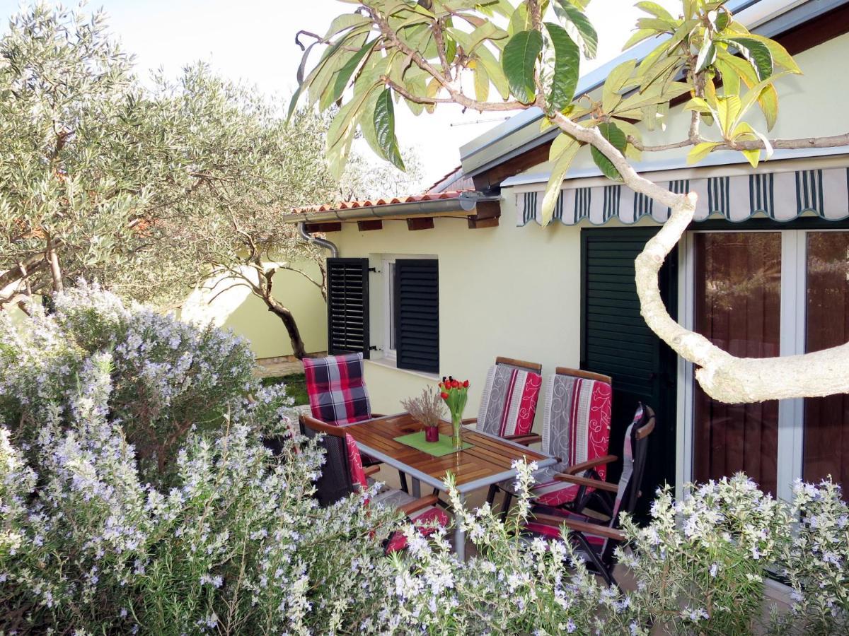 Holiday Home Camp Marko - Roz338 By Interhome Zečevo Eksteriør billede